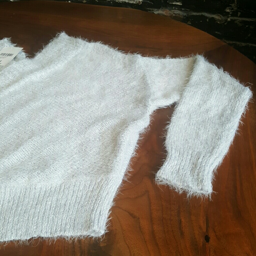 NWT F21 Sweater